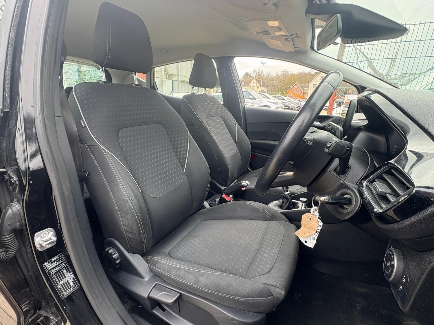 Used Ford Fiesta for sale - 77853775: Photo 10