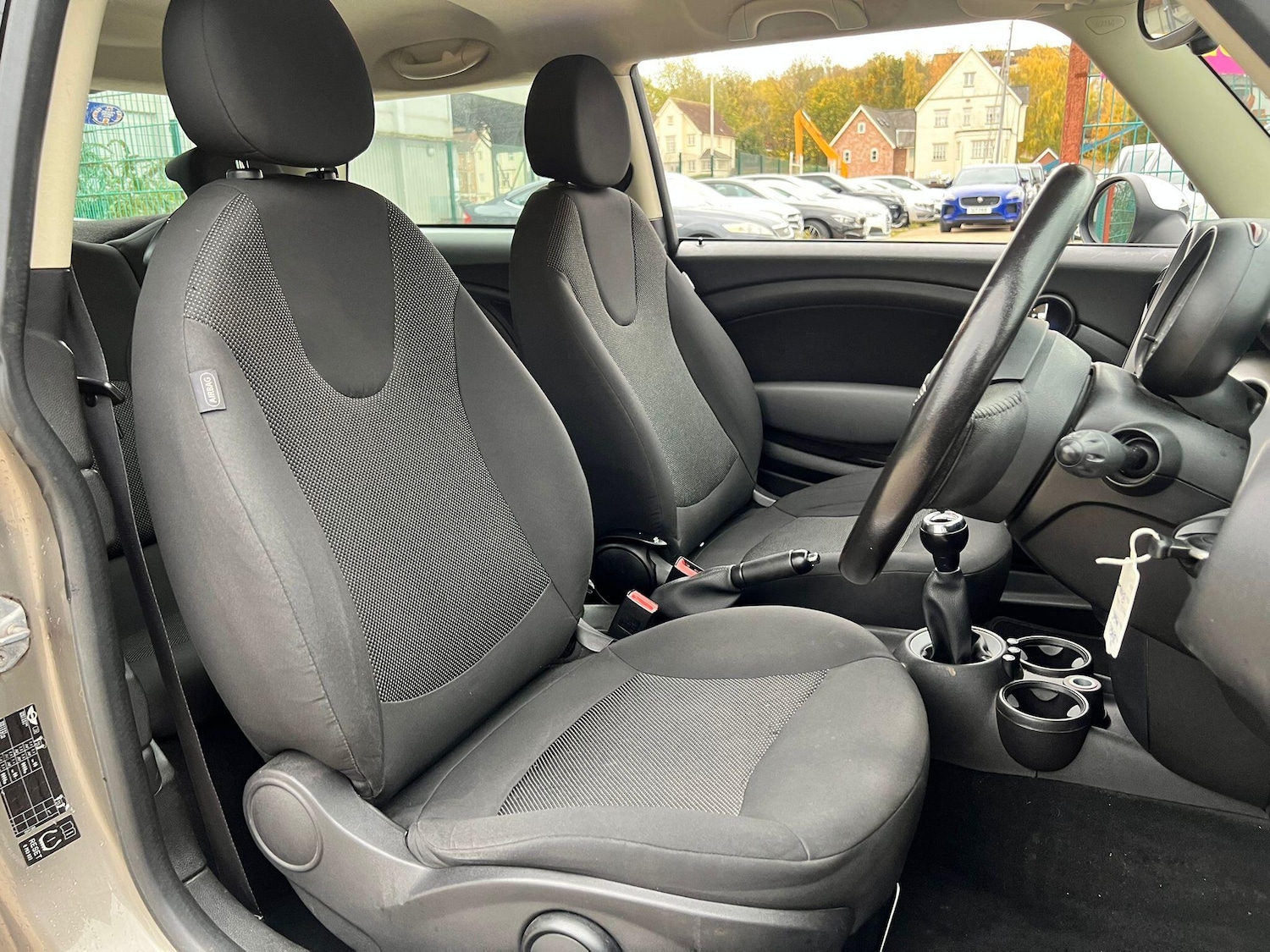 Used MINI Hatch 2011 for sale - 76472952: Photo 10