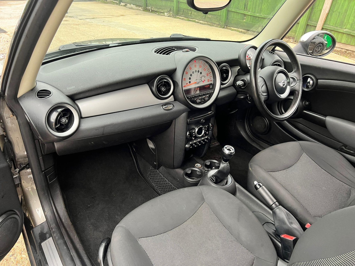 Used MINI Hatch 2011 for sale - 76472952: Photo 14