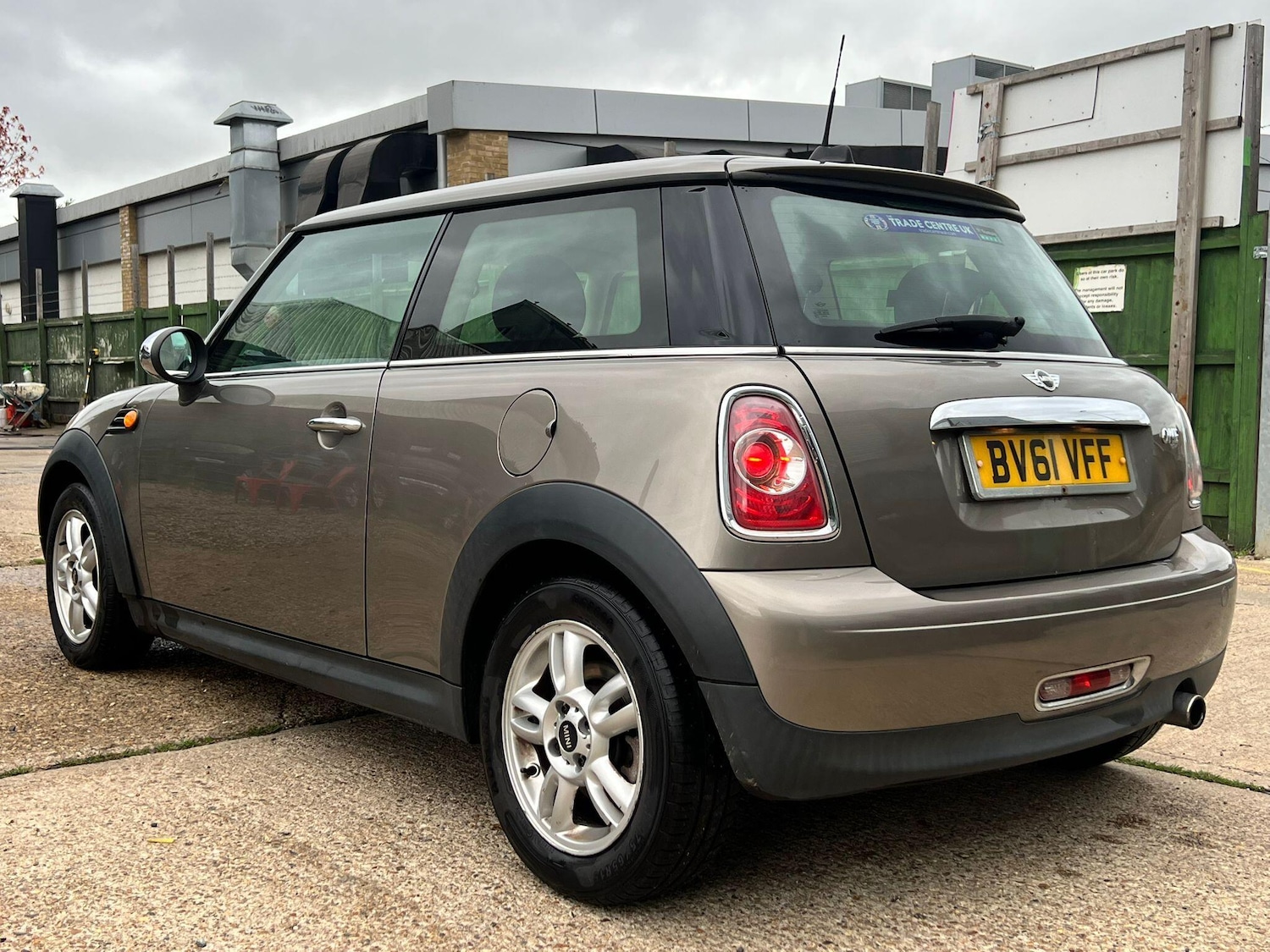 Used MINI Hatch 2011 for sale - 76472952: Photo 5