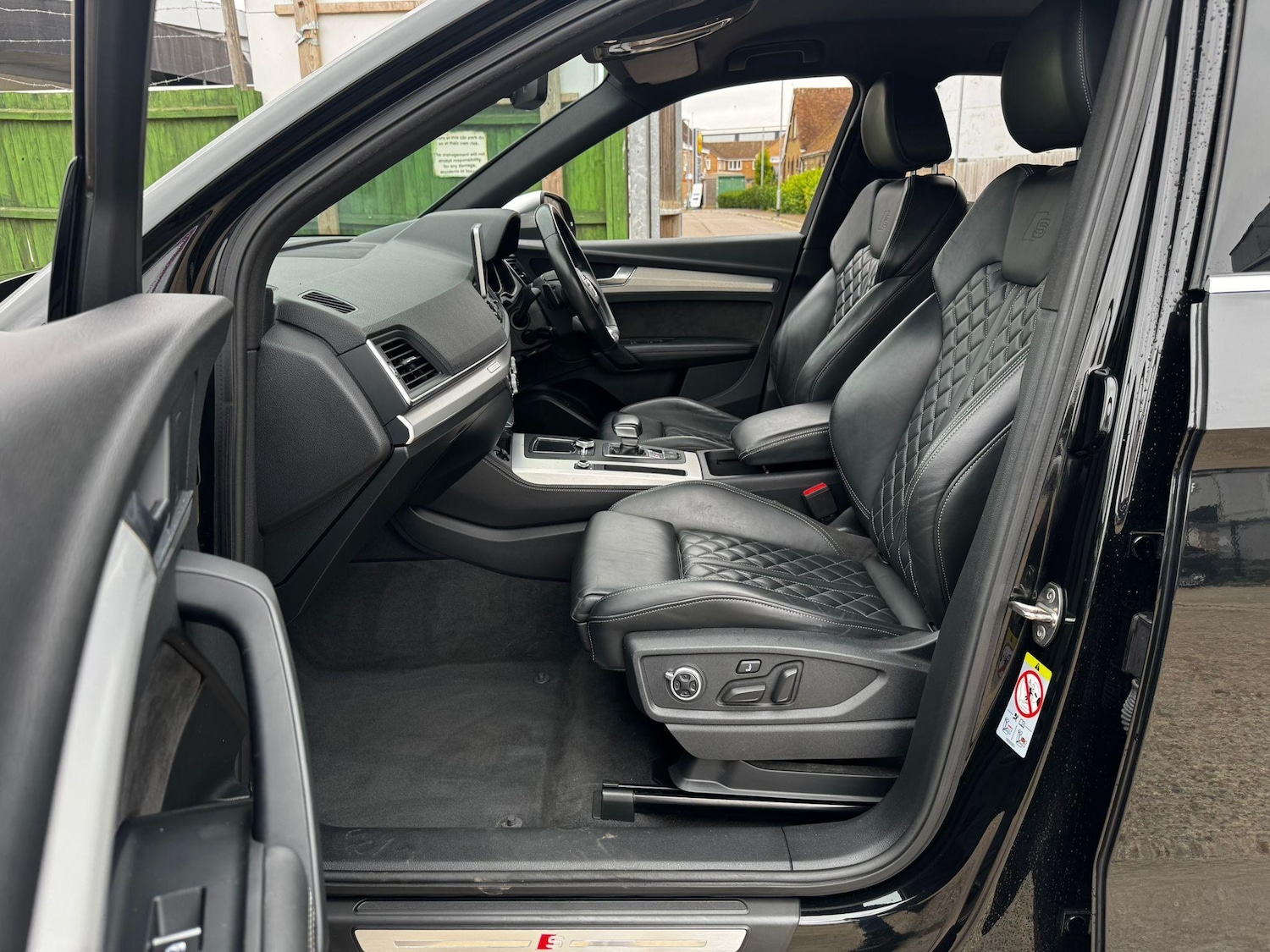 Vehicle 22
