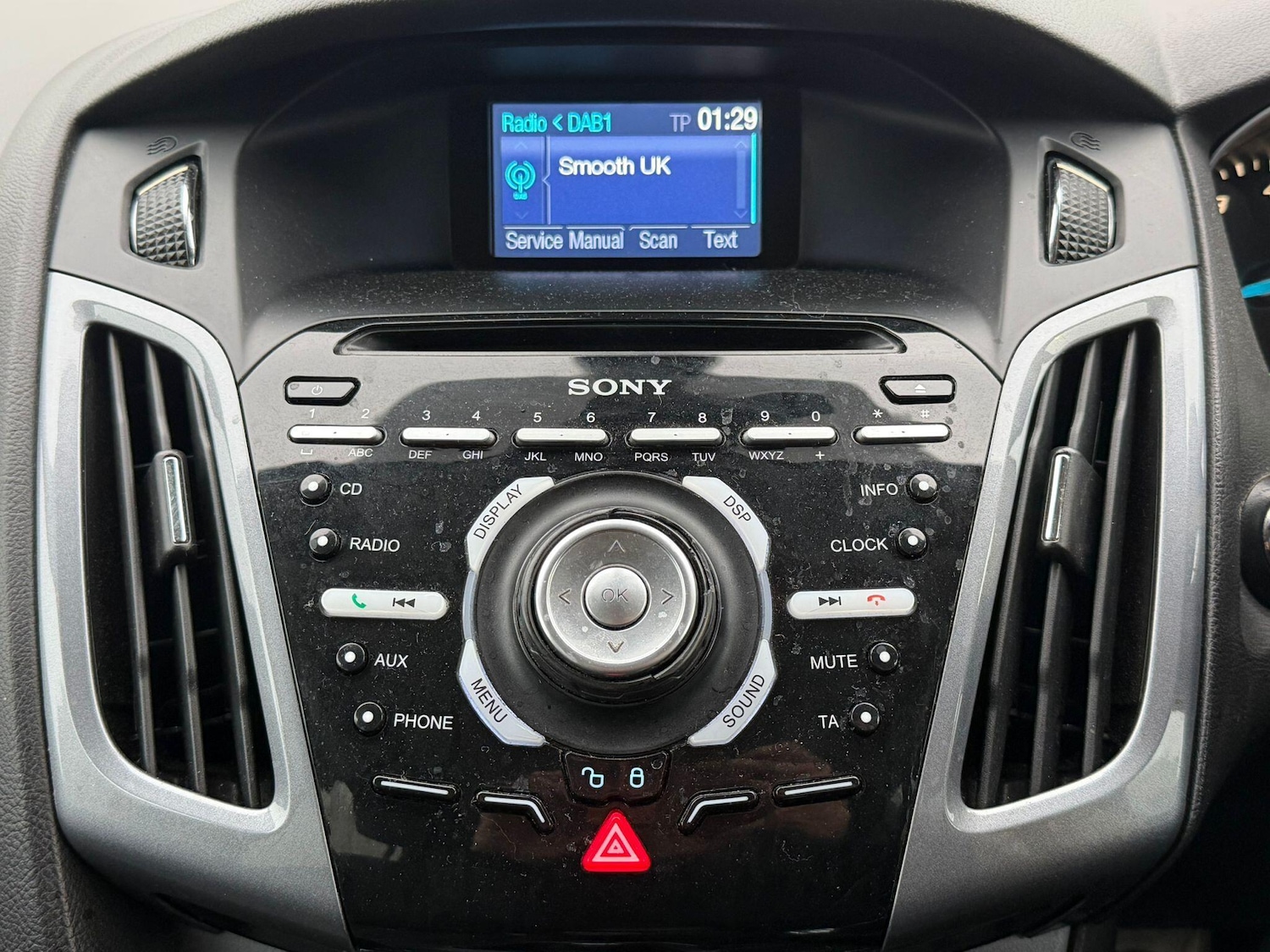 Used Ford Focus 2012 for sale - 76997185: Photo 27