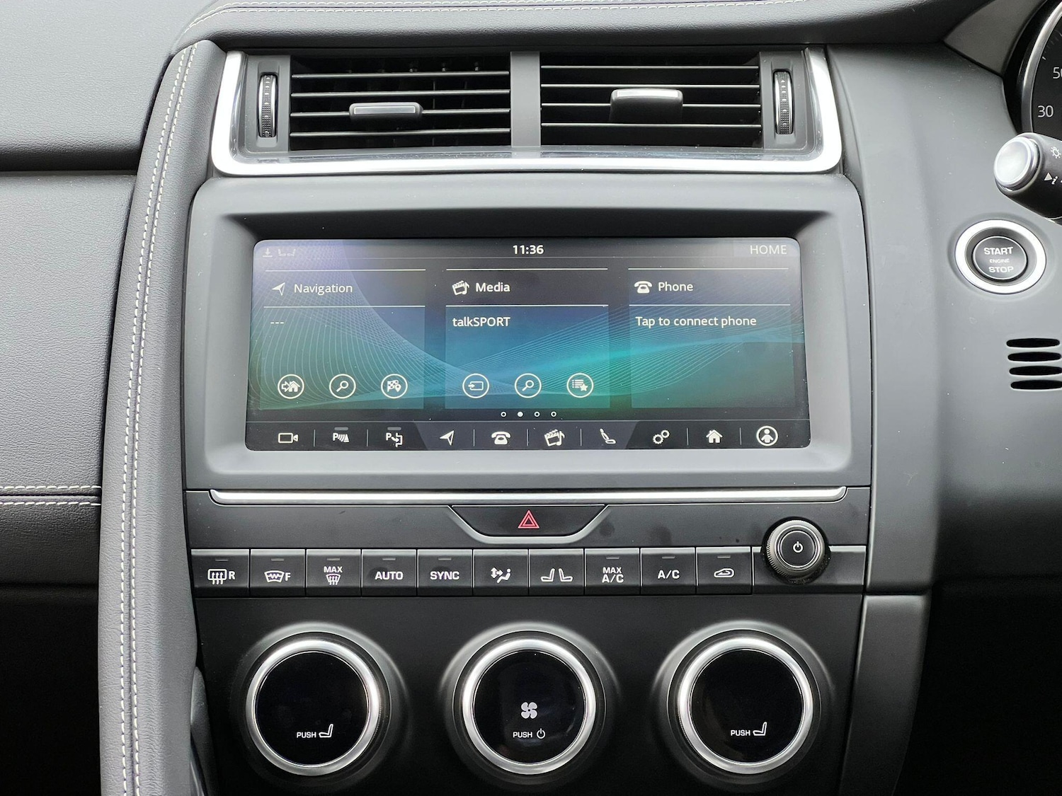 Used Jaguar E-Pace 2018 for sale - 76433146: Photo 26