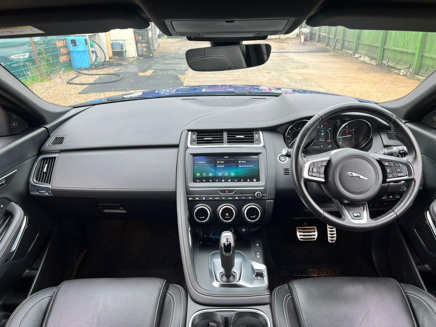 Used Jaguar E-Pace 2018 for sale - 76433146: Photo 9