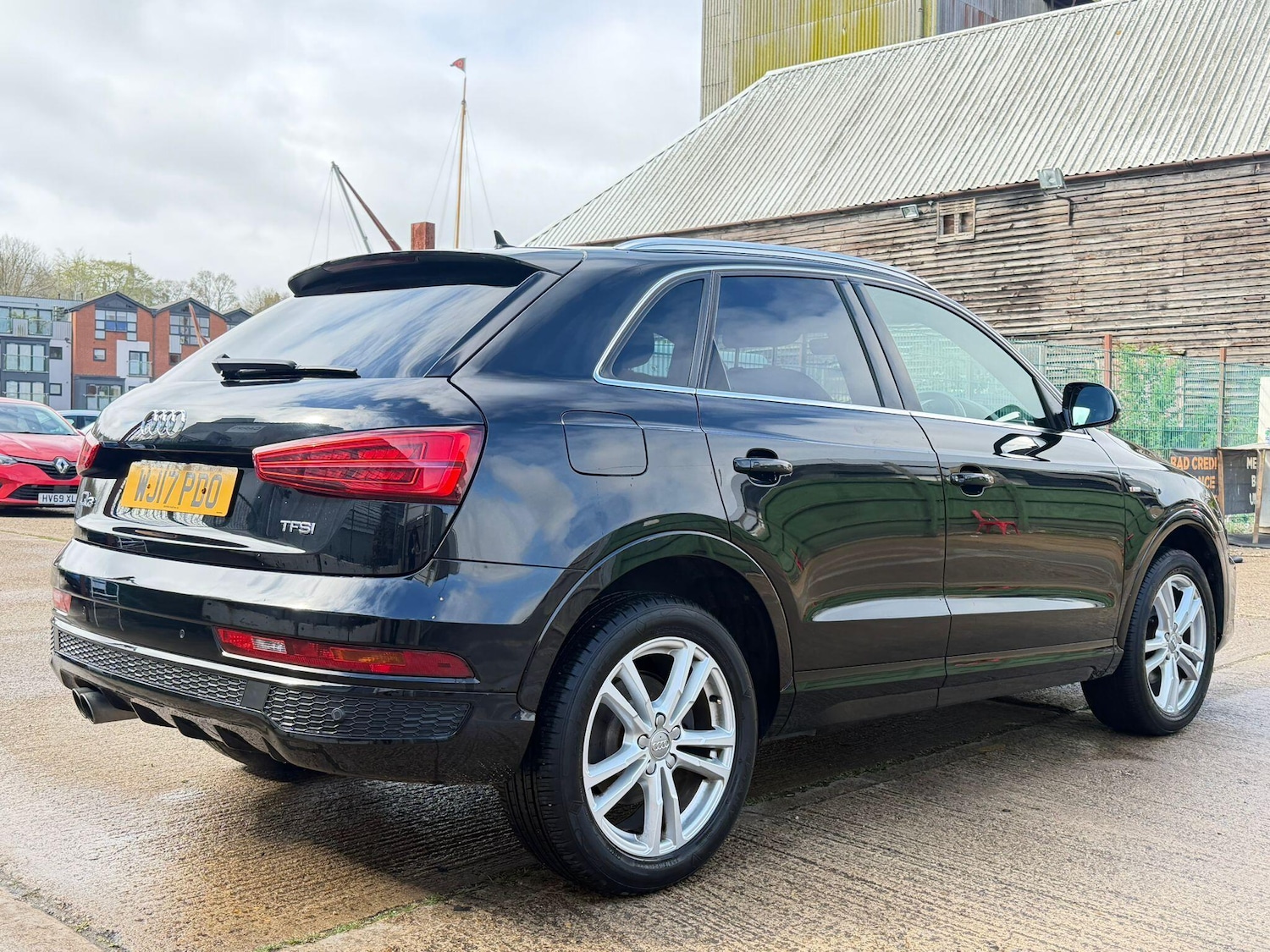 Used Audi Q3 2017 for sale - 78100971: Photo 6