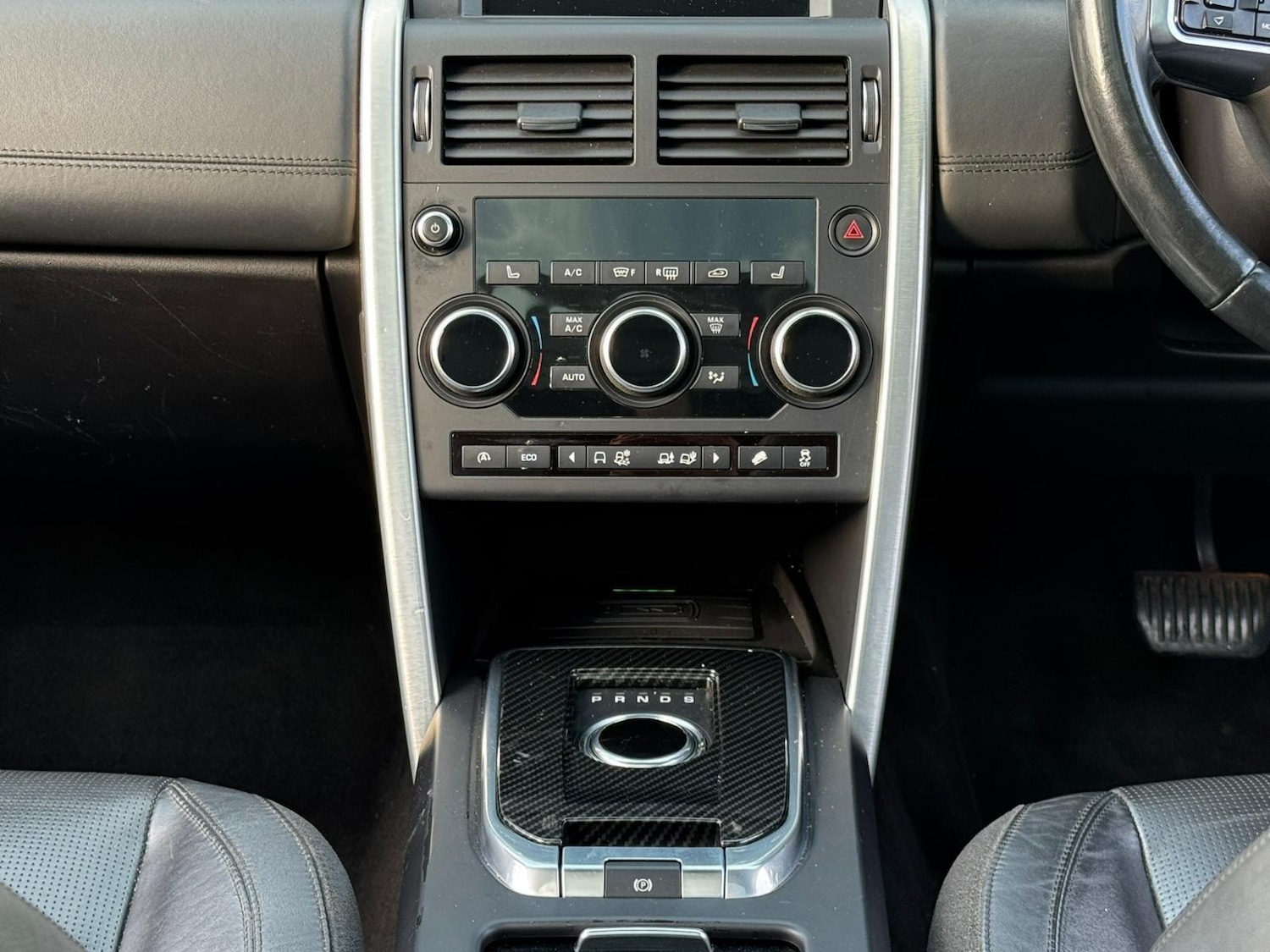 Used Land Rover Discovery Sport 2016 for sale - 77015477: Photo 24