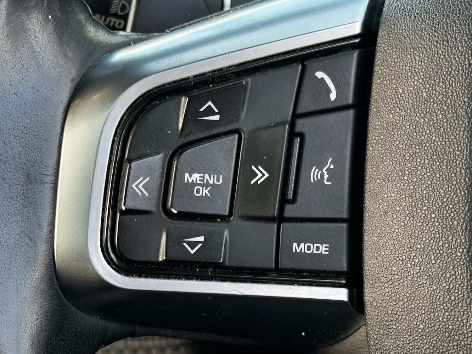 Used Land Rover Discovery Sport 2016 for sale - 77015477: Photo 27