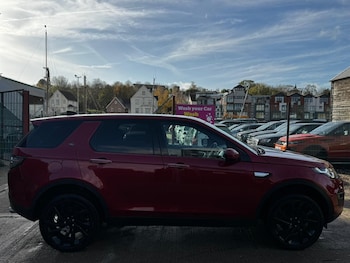 Used Land Rover Discovery Sport 2016 for sale - 77015477: Photo