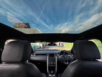 Used Land Rover Discovery Sport 2016 for sale - 77015477: Photo