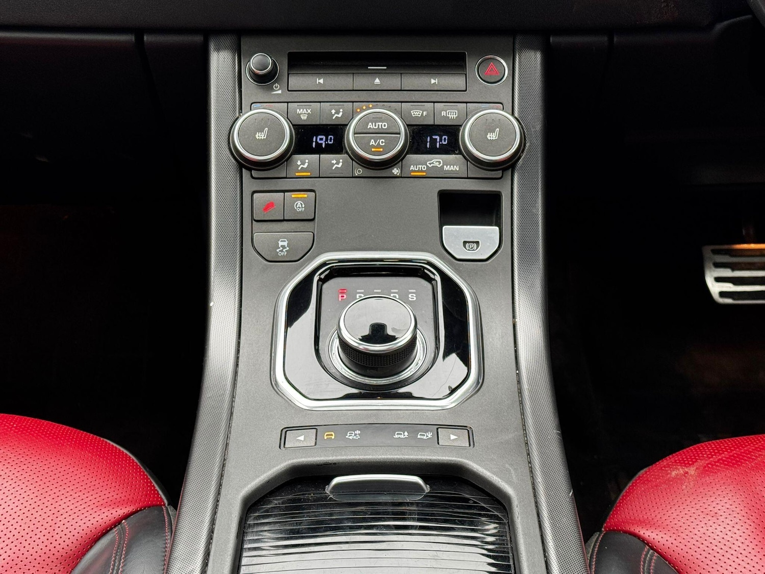 Used Land Rover Range Rover Evoque 2018 for sale - 76512426: Photo 25