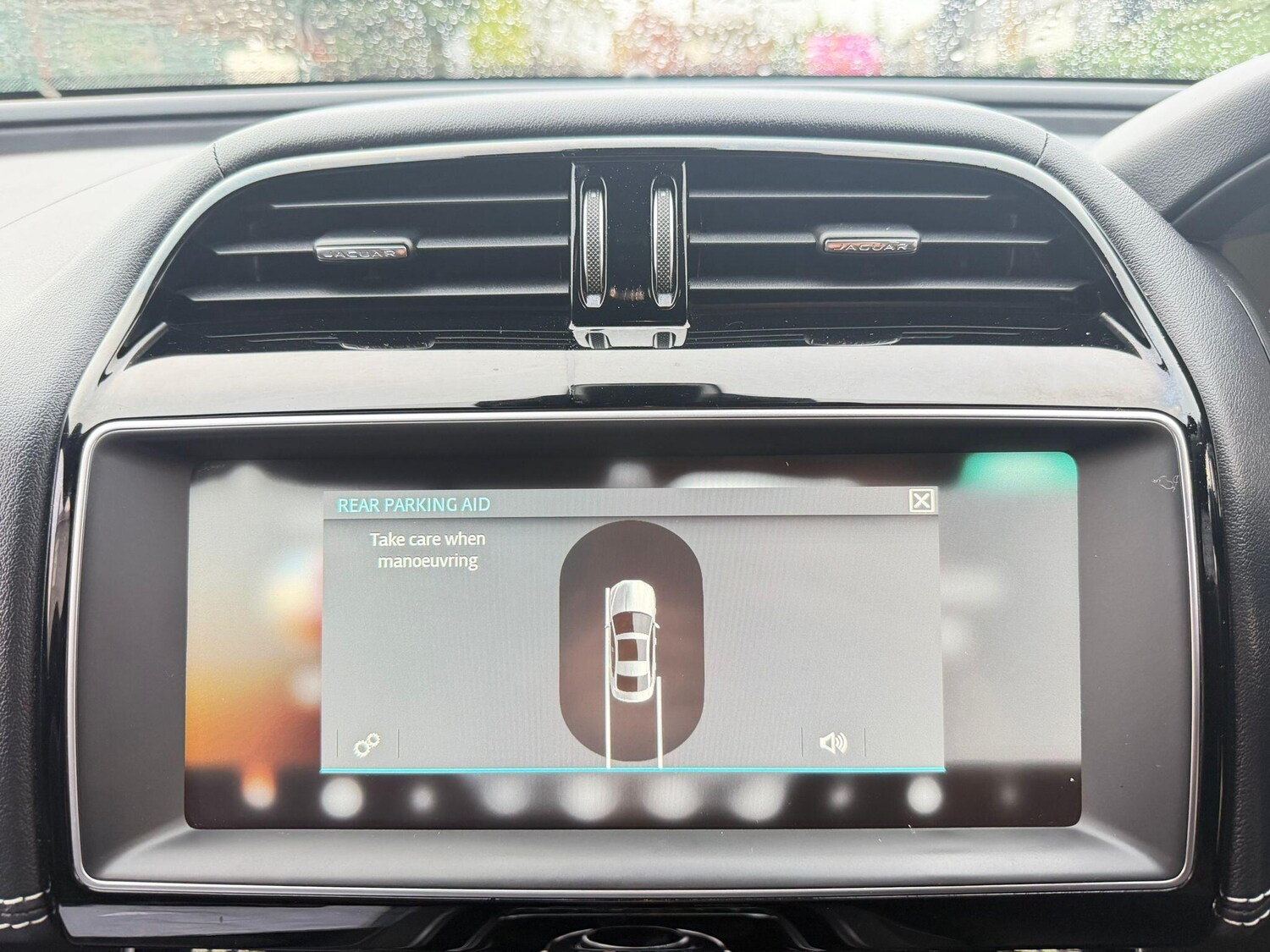 Used Jaguar XE 2018 for sale - 77646295: Photo 12