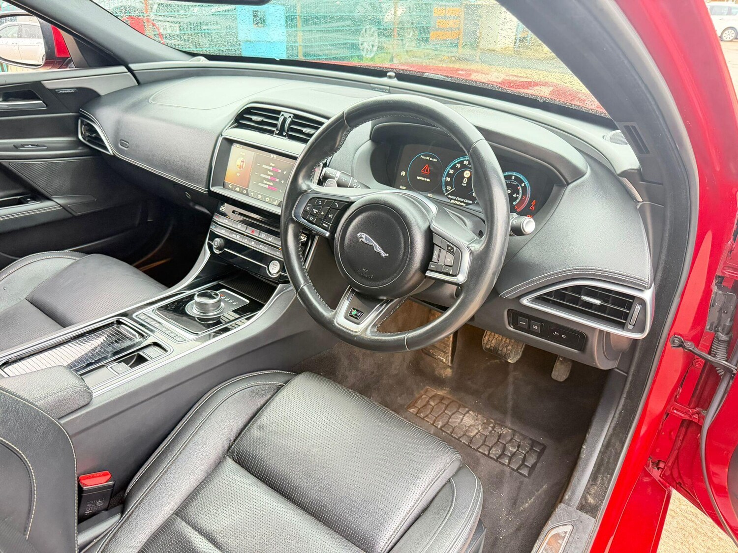 Used Jaguar XE 2018 for sale - 77646295: Photo 13