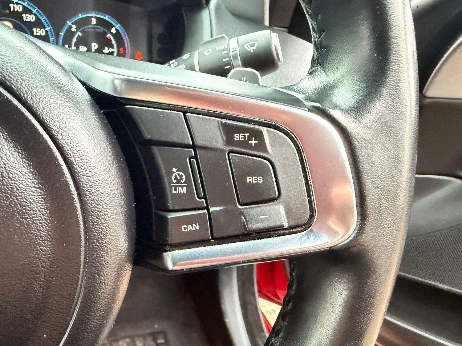 Used Jaguar XE 2018 for sale - 77646295: Photo 24