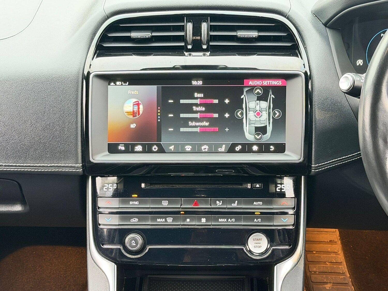 Used Jaguar XE 2018 for sale - 77646295: Photo 25