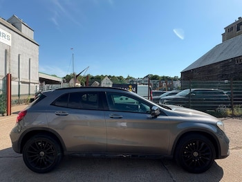 Used Mercedes-Benz GLA 2017 for sale - 79026520: Photo