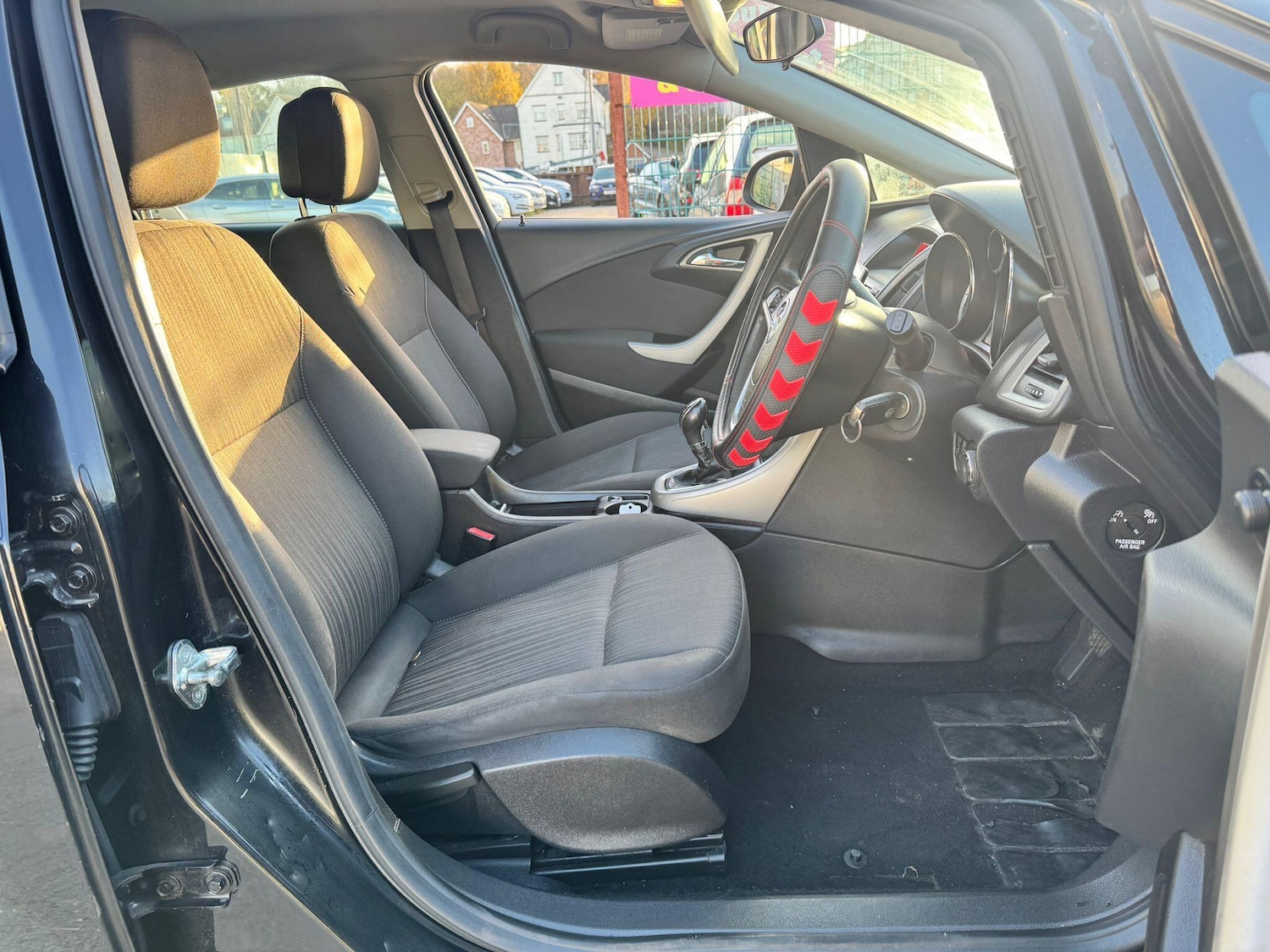 Used Vauxhall Astra 2011 for sale - 76620497: Photo 9