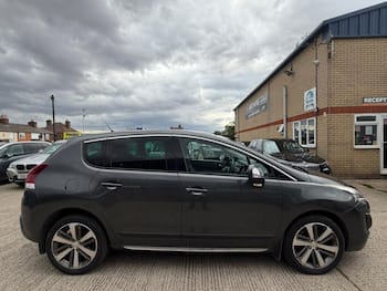 Used Peugeot 3008 2016 for sale - 79669416: Photo