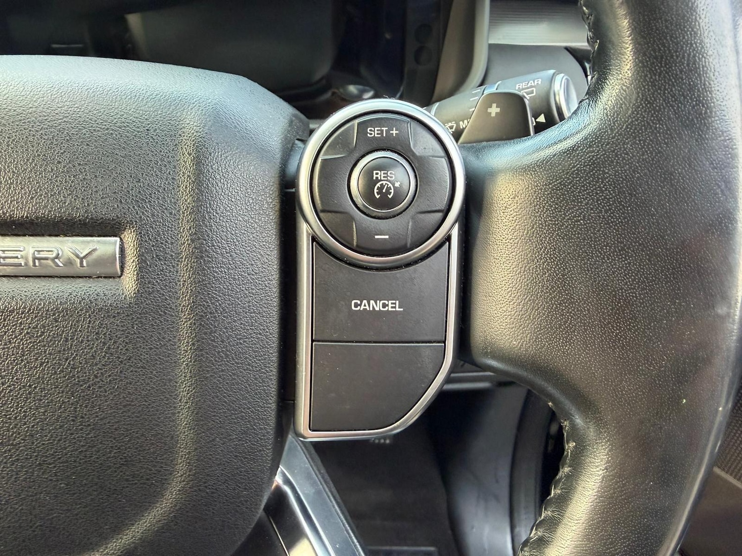 Used Land Rover Discovery 2018 for sale - 77130984: Photo 28