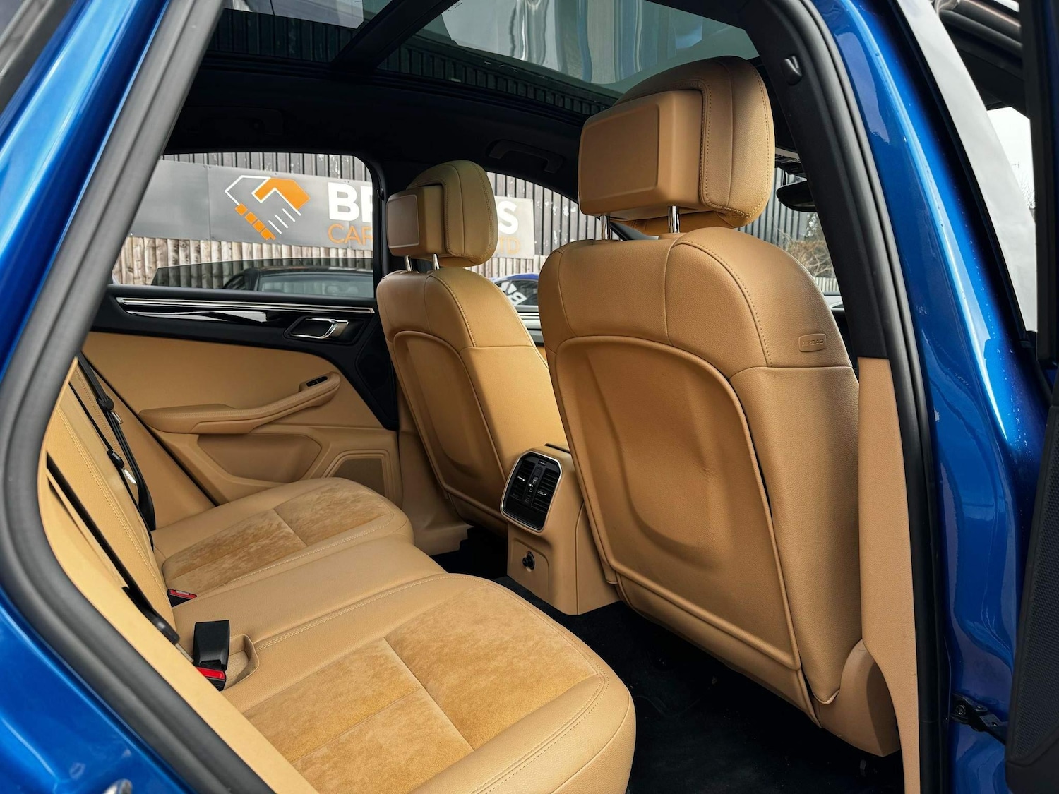 Used Porsche Macan 2016 for sale - 76094957: Photo 20