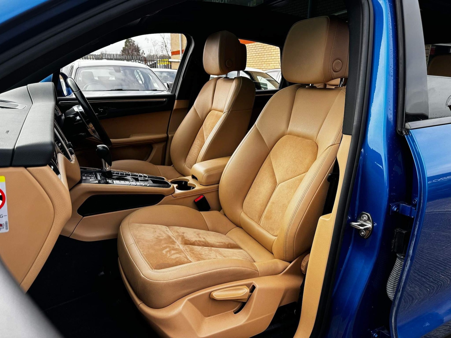 Used Porsche Macan 2016 for sale - 76094957: Photo 25