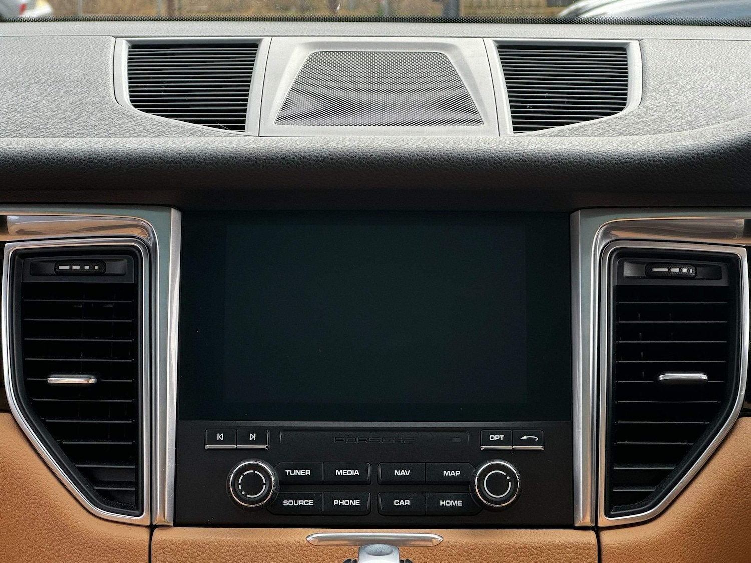 Used Porsche Macan 2016 for sale - 76094957: Photo 30