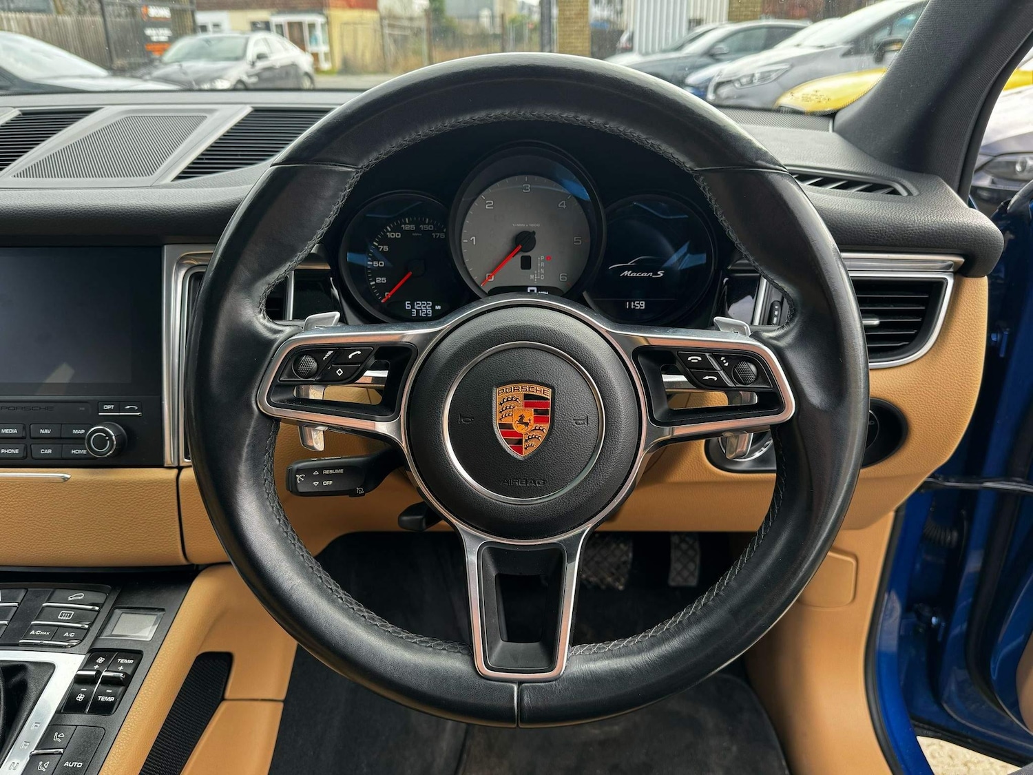 Used Porsche Macan 2016 for sale - 76094957: Photo 31