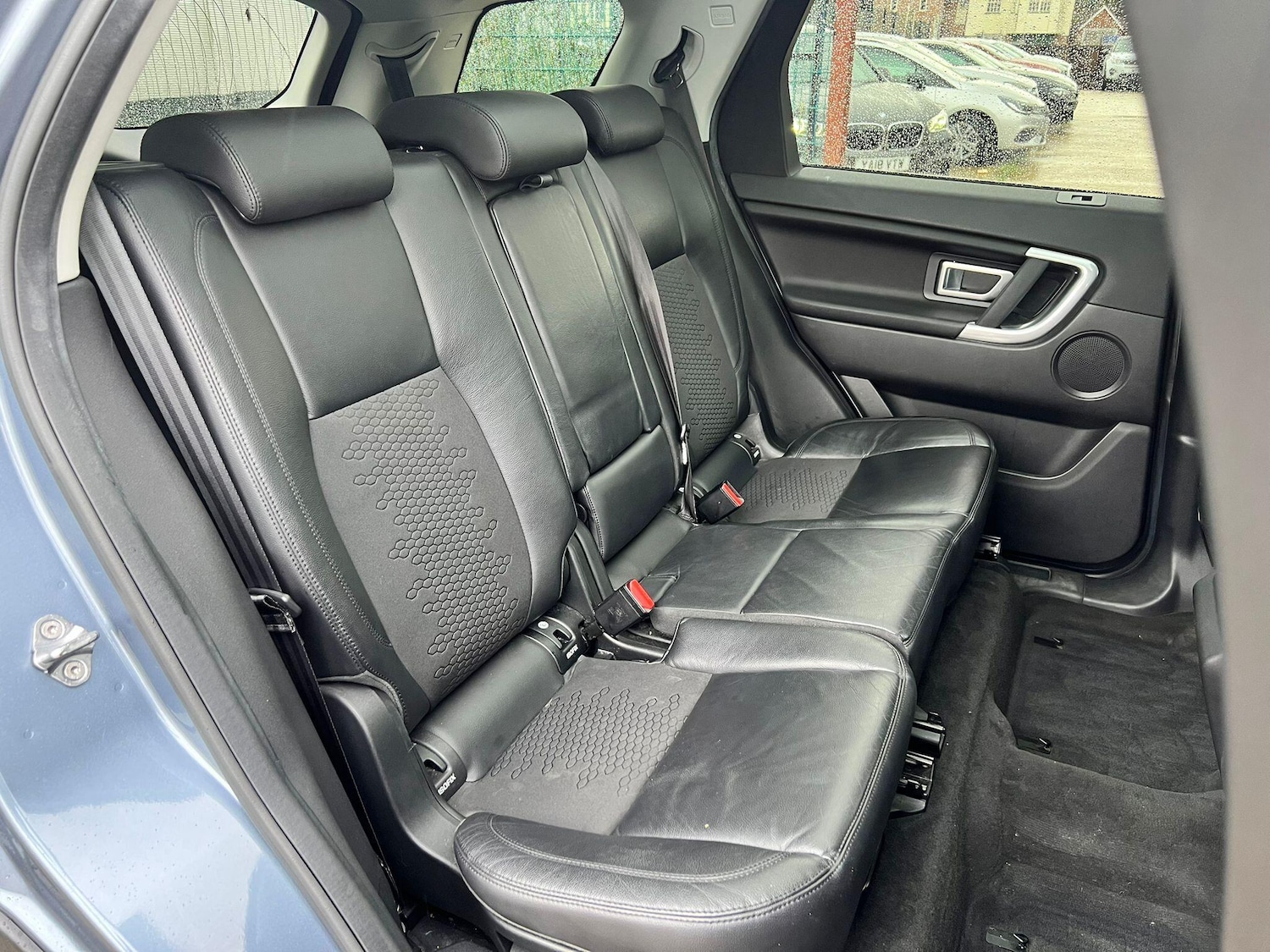 Used Land Rover Discovery Sport 2017 for sale - 76337915: Photo 17