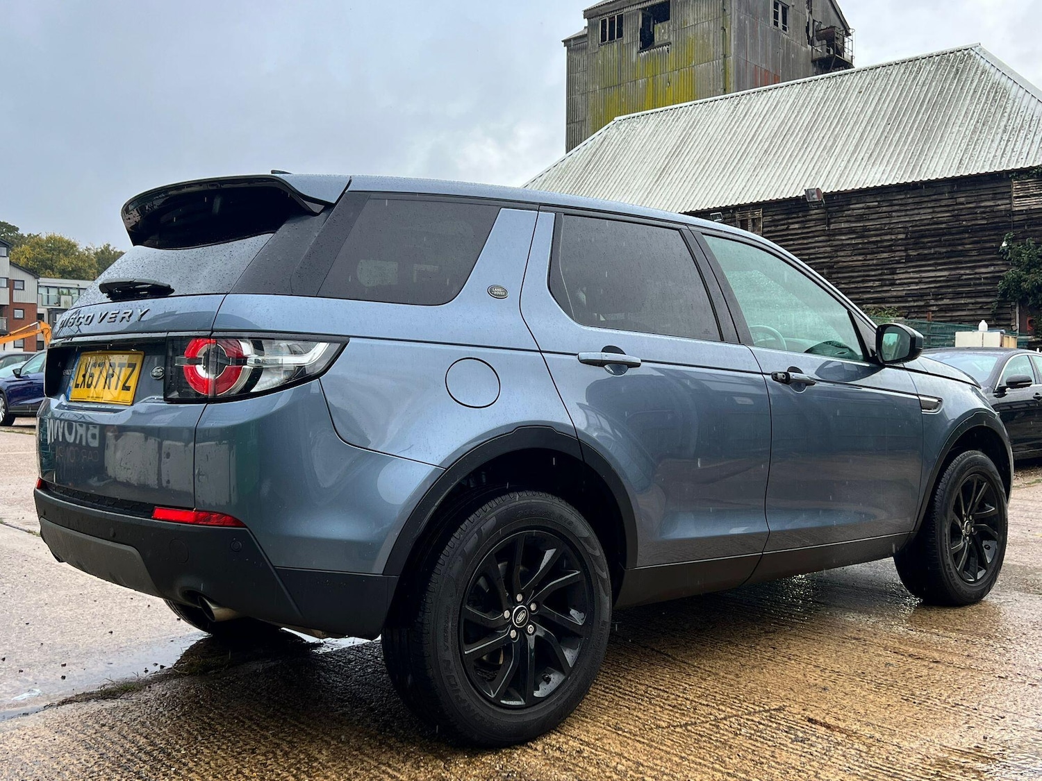 Used Land Rover Discovery Sport 2017 for sale - 76337915: Photo 5