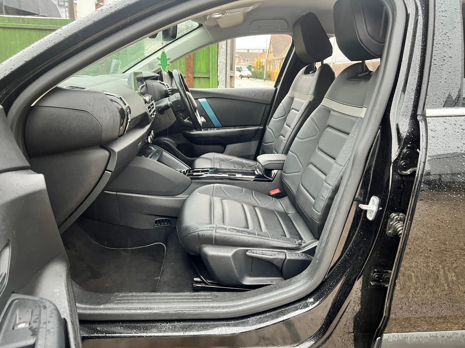 Used Citroen C4 2022 for sale - 76408492: Photo 22