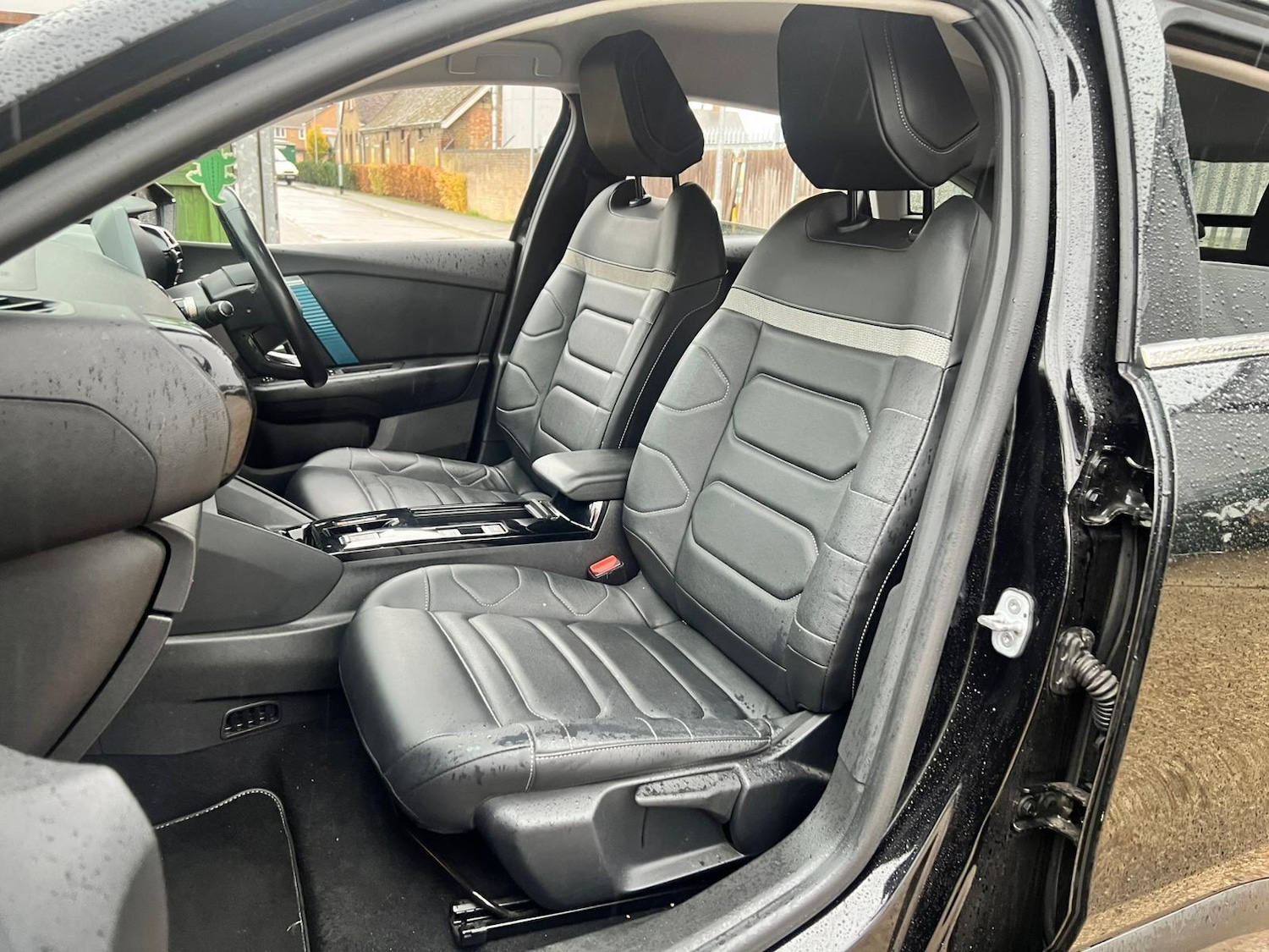 Used Citroen C4 2022 for sale - 76408492: Photo 23