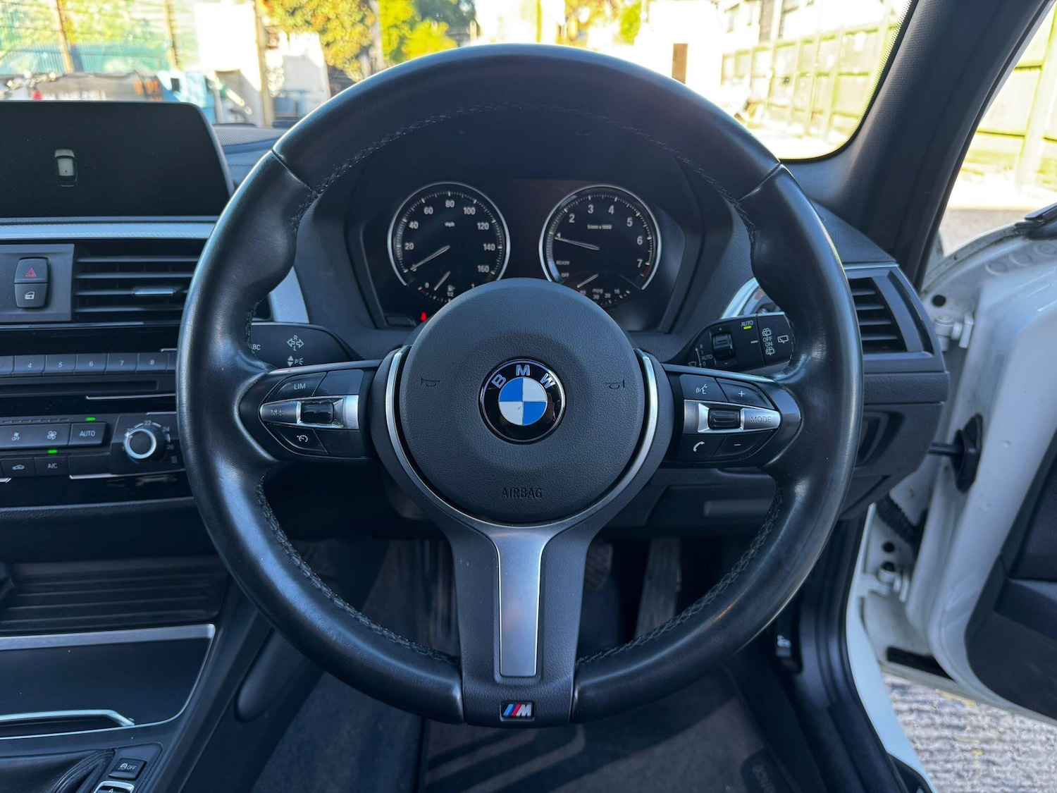 Used BMW 1 Series 2019 for sale - 76199777: Photo 28