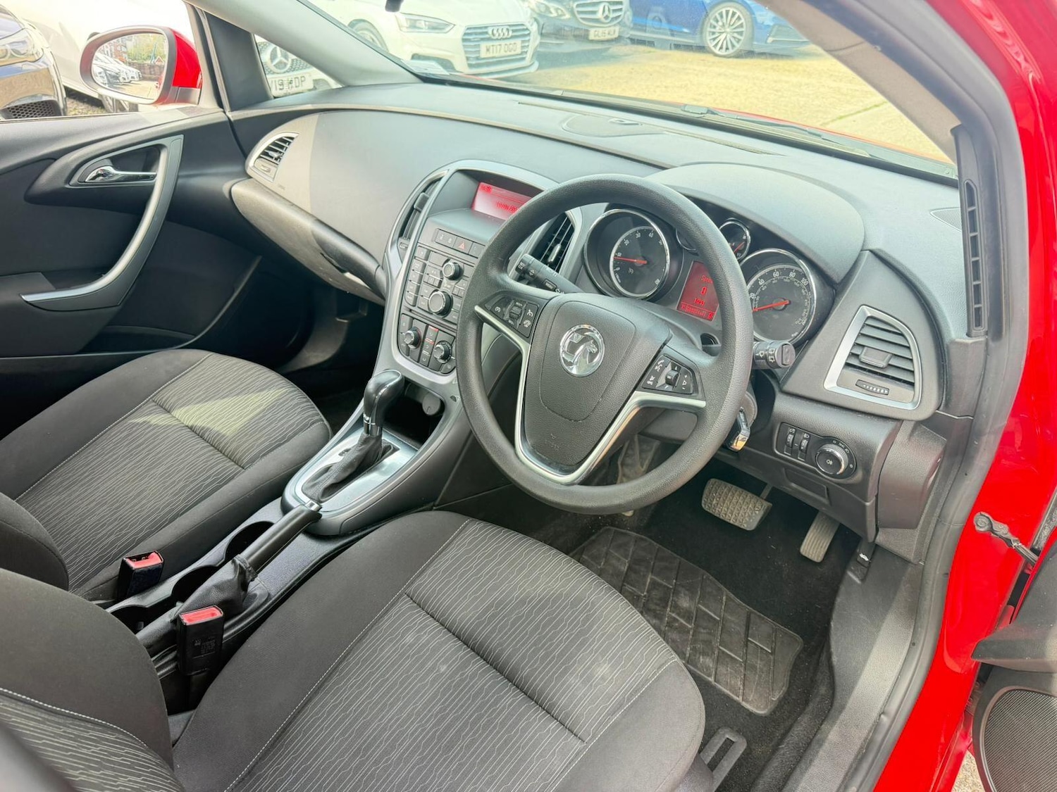 Used Vauxhall Astra 2013 for sale - 78204392: Photo 11