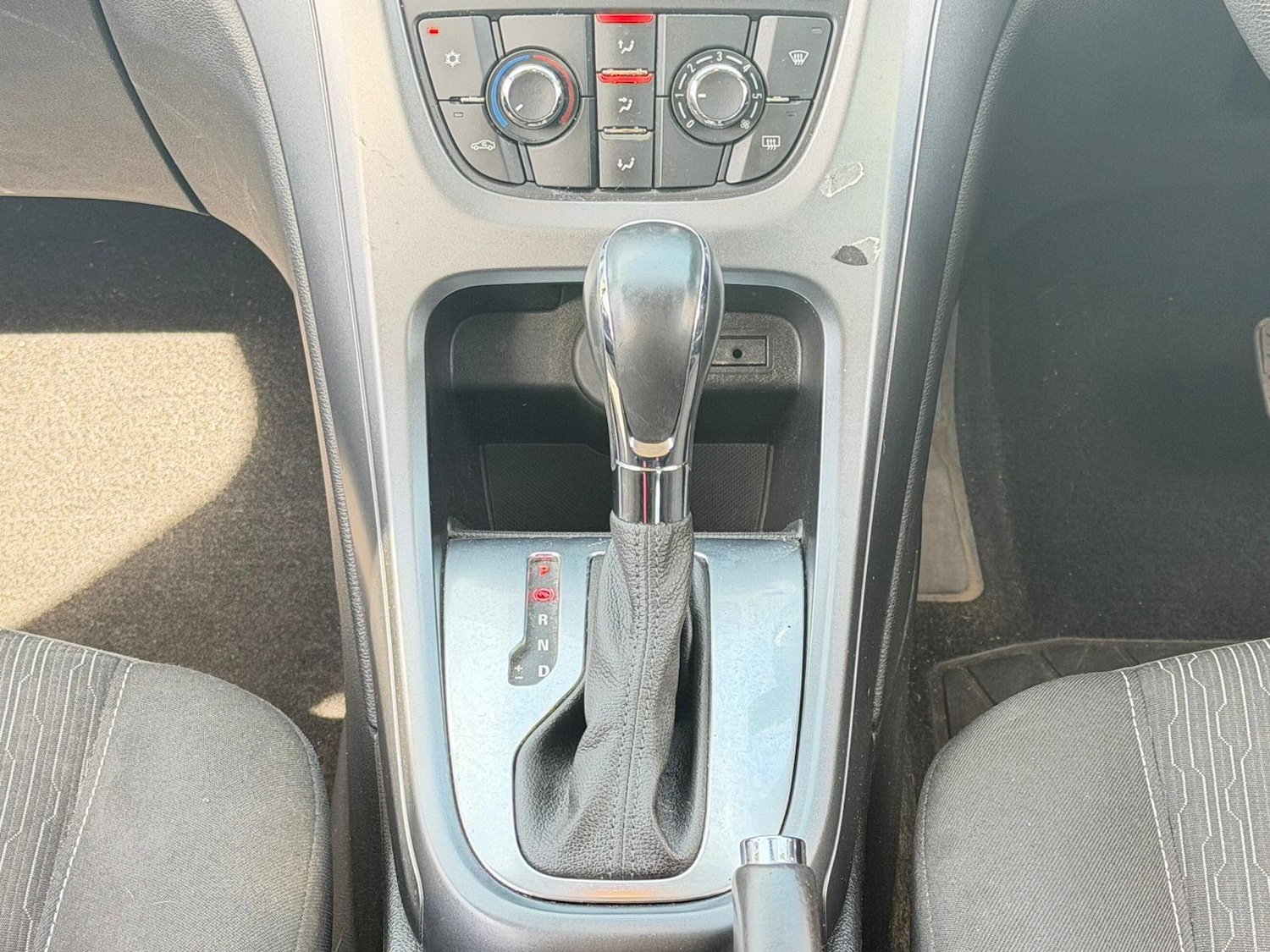 Used Vauxhall Astra 2013 for sale - 78204392: Photo 22