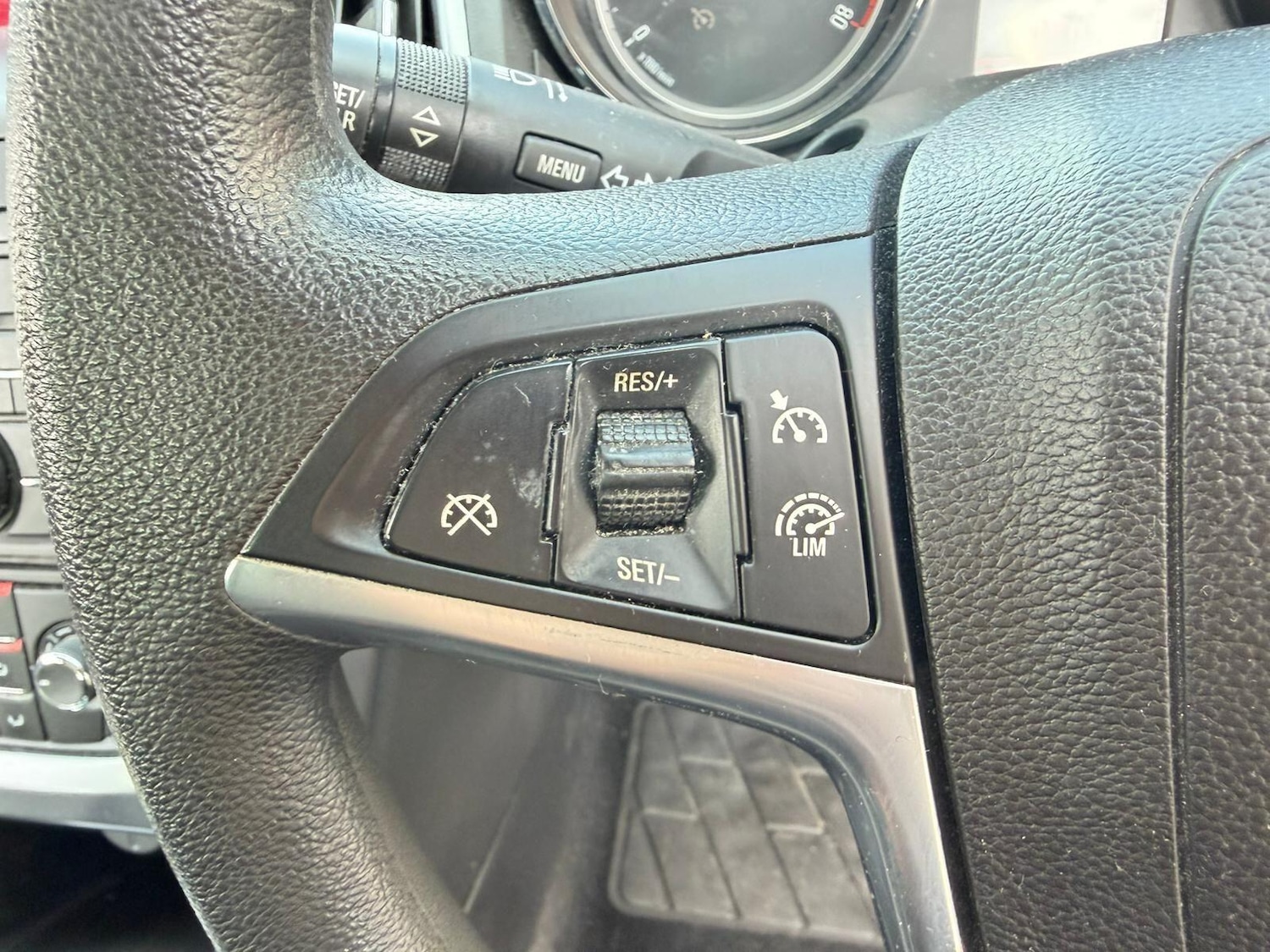 Used Vauxhall Astra 2013 for sale - 78204392: Photo 24