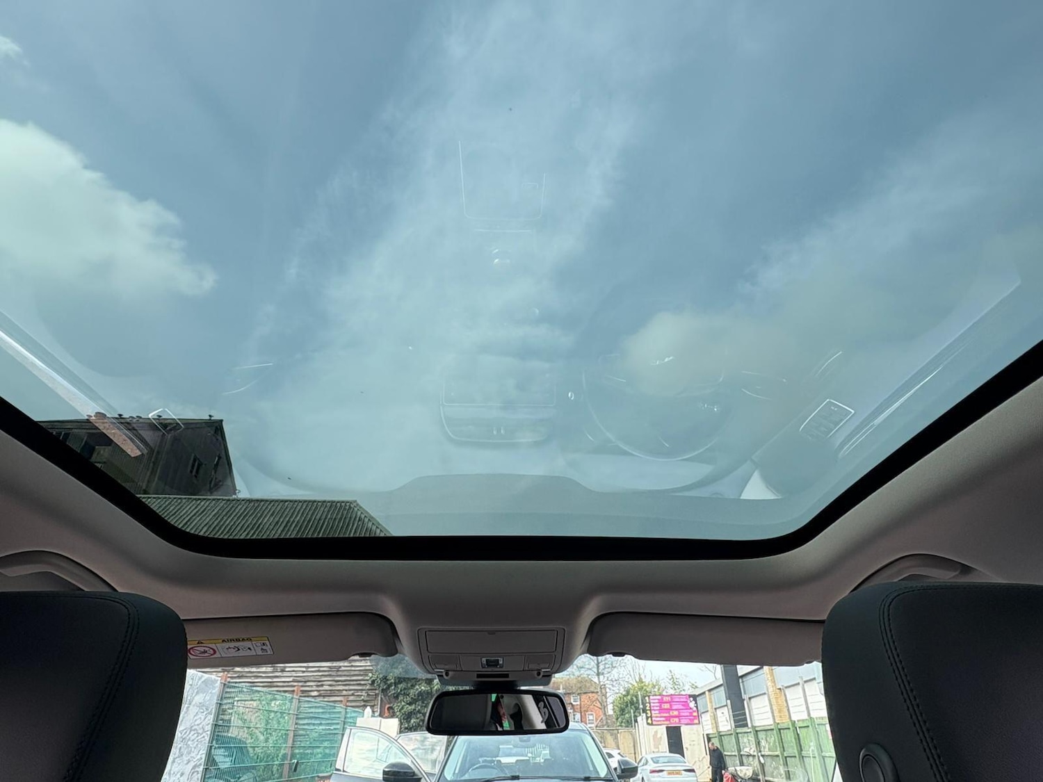 Used Jaguar F-Pace 2016 for sale - 77970628: Photo 2