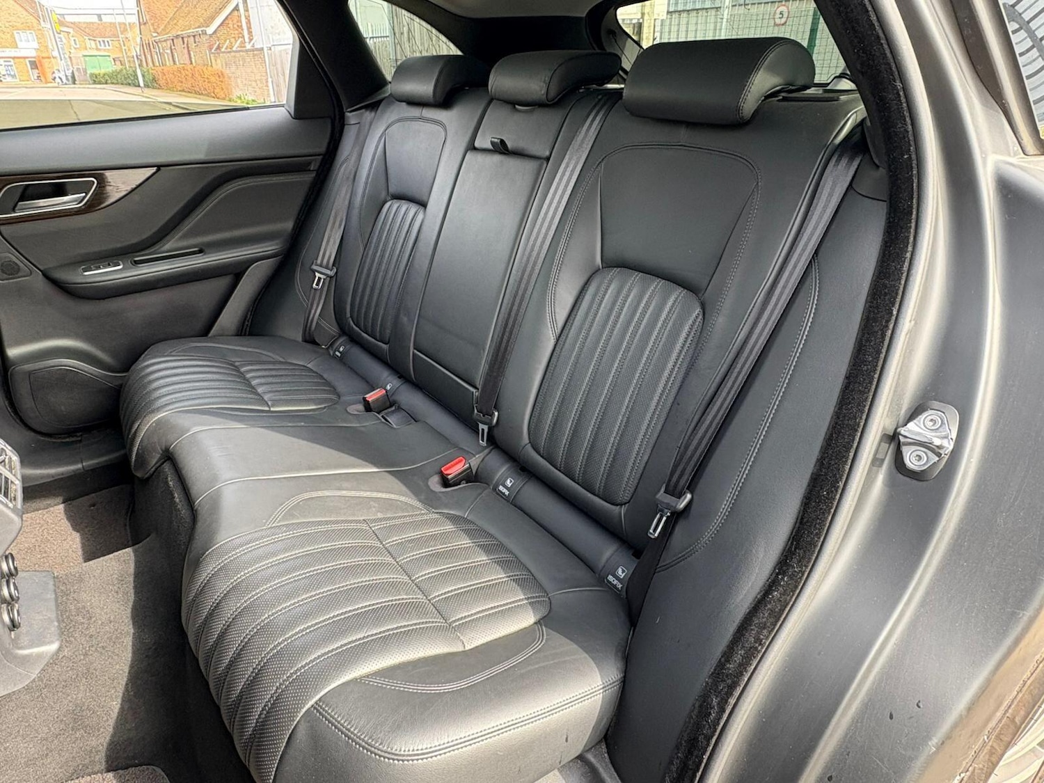 Used Jaguar F-Pace 2016 for sale - 77970628: Photo 21