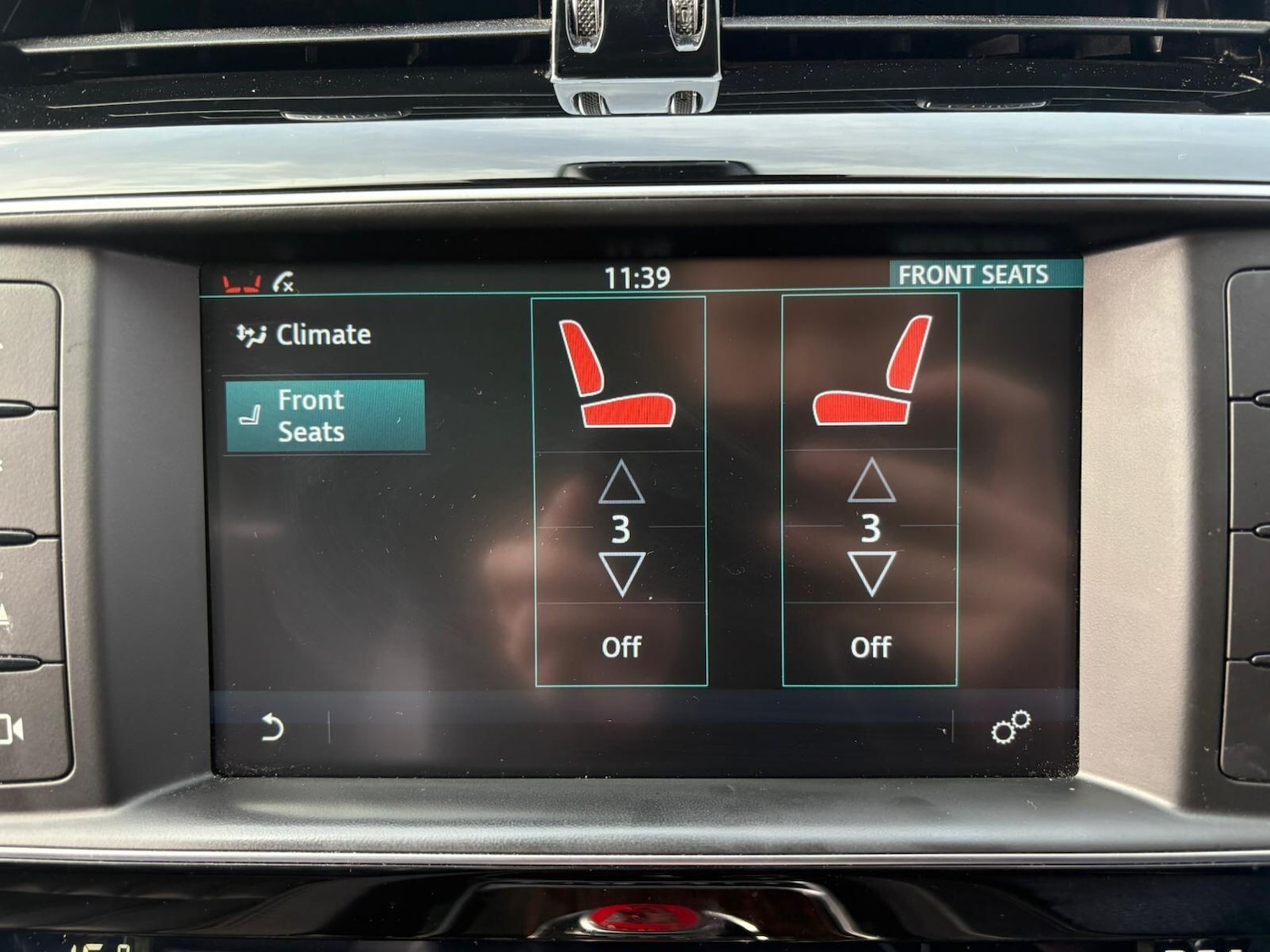 Used Jaguar F-Pace 2016 for sale - 77970628: Photo 27