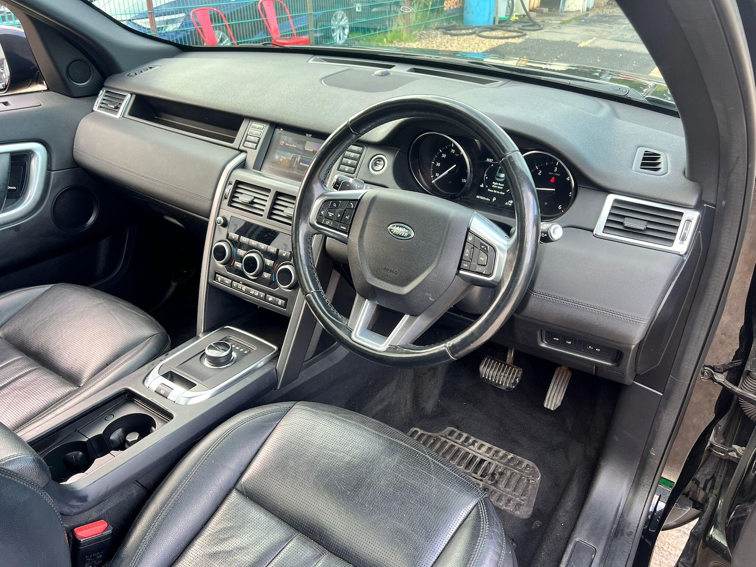 Used Land Rover Discovery Sport 2019 for sale - 76473841: Photo 16