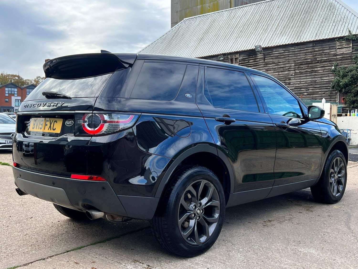 Used Land Rover Discovery Sport 2019 for sale - 76473841: Photo 5