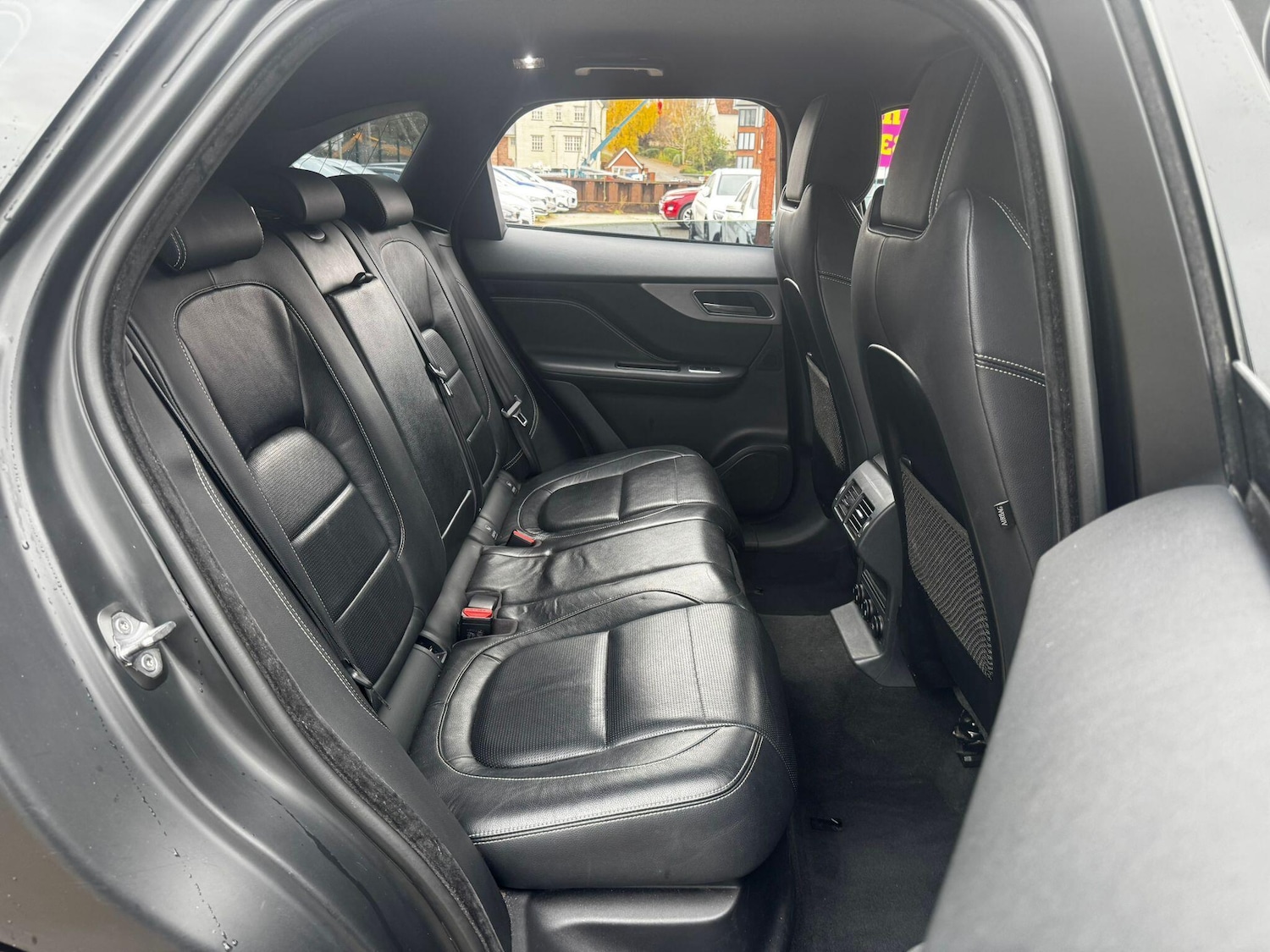 Used Jaguar F-Pace 2018 for sale - 76549070: Photo 12