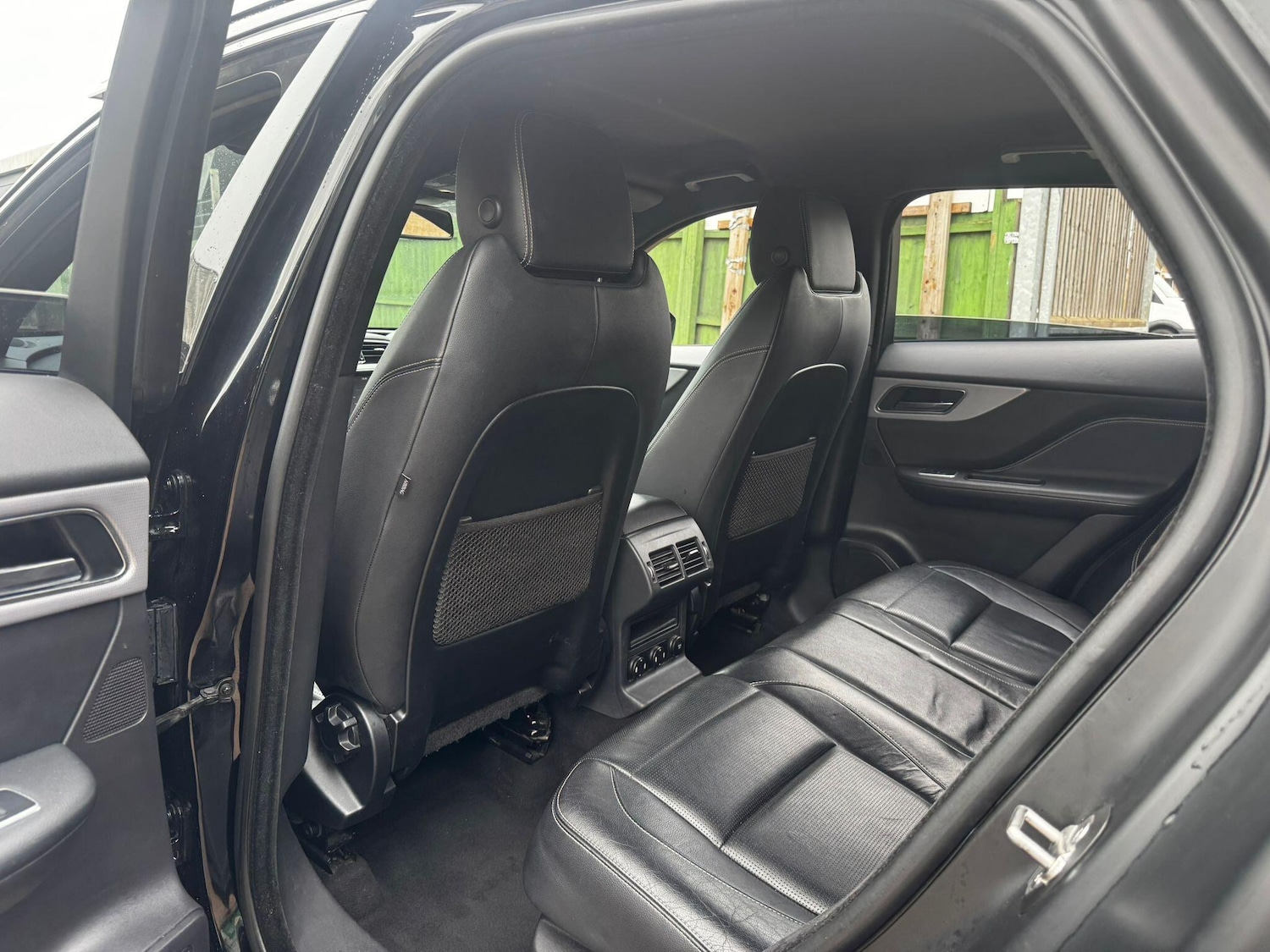 Used Jaguar F-Pace 2018 for sale - 76549070: Photo 17