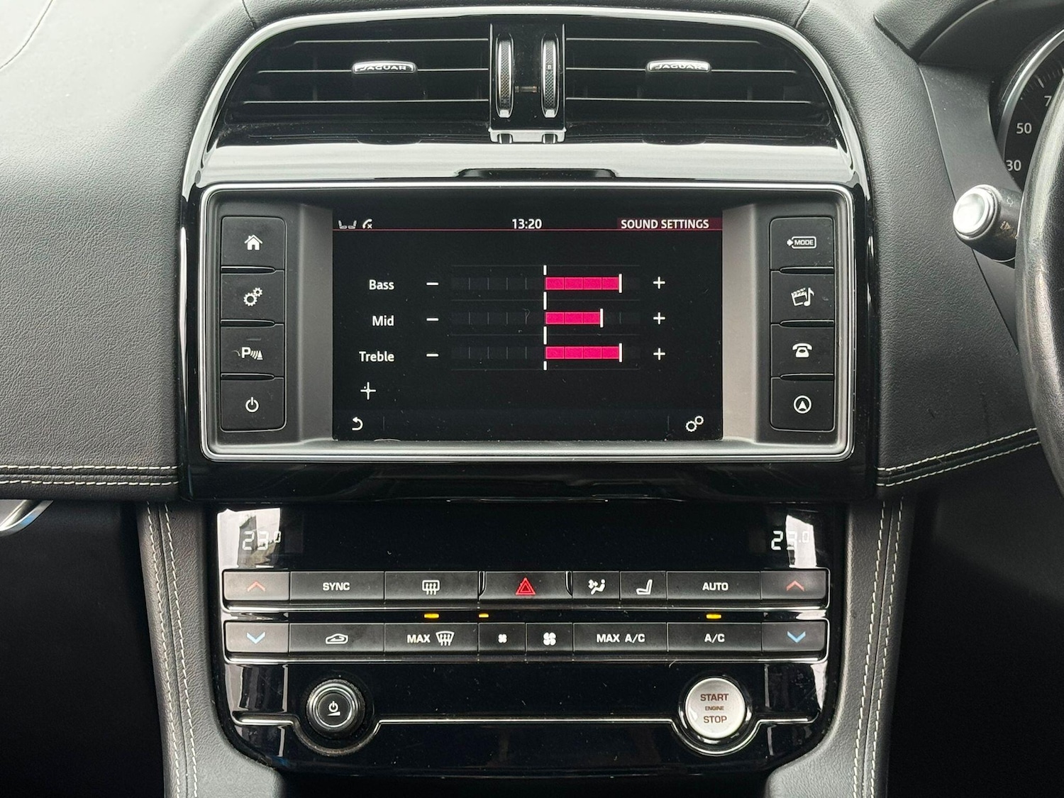 Used Jaguar F-Pace 2018 for sale - 76549070: Photo 22