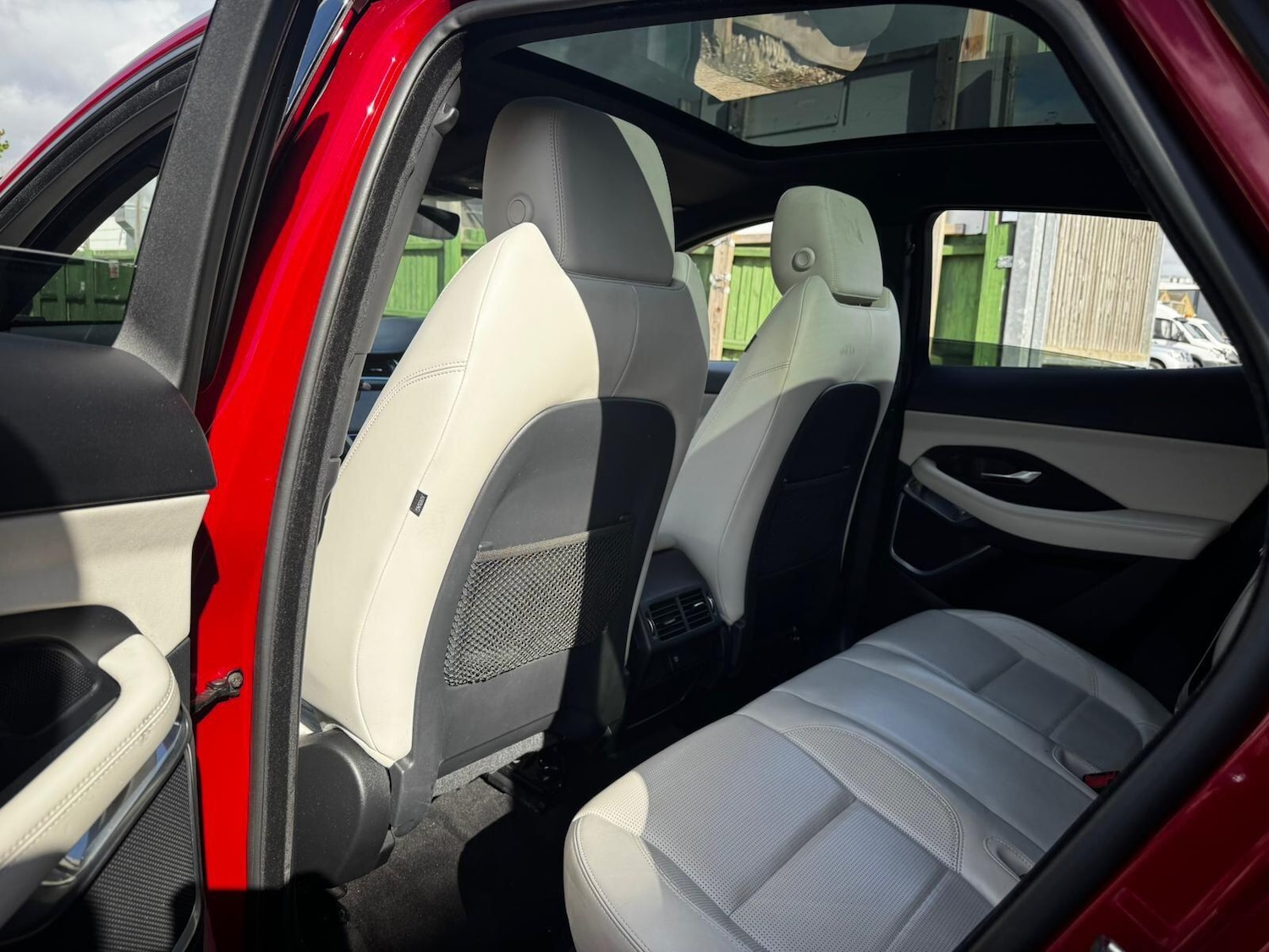 Used Jaguar E-Pace 2018 for sale - 76527630: Photo 20