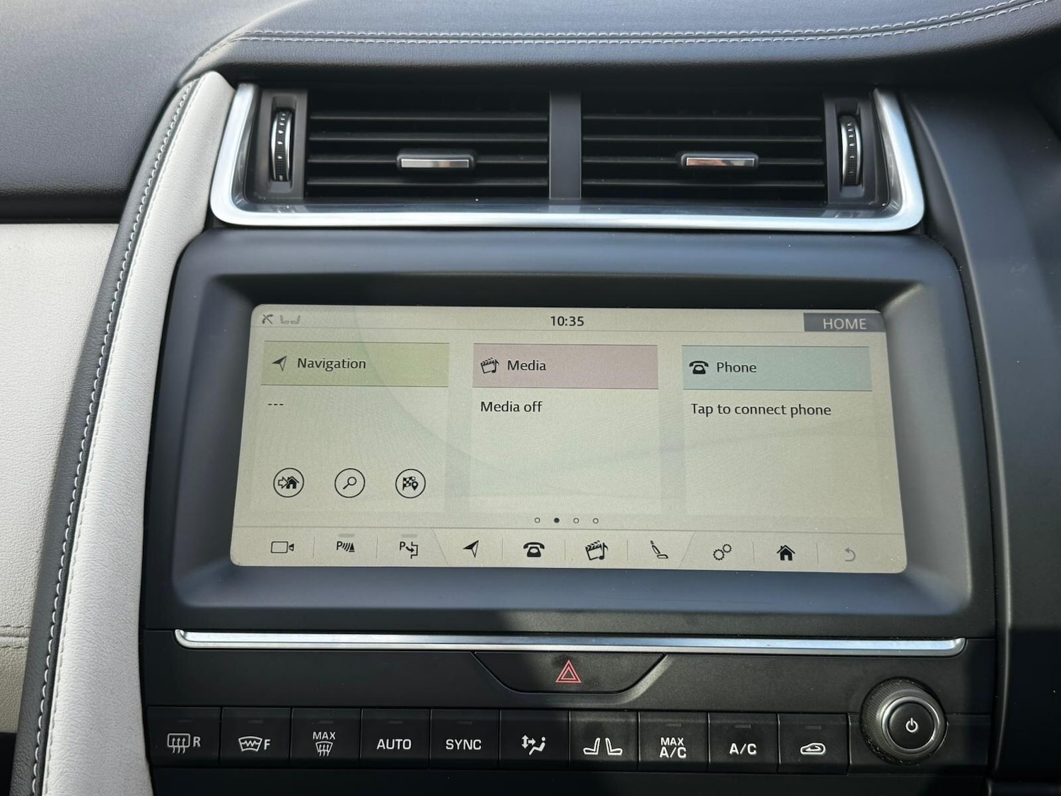 Used Jaguar E-Pace 2018 for sale - 76527630: Photo 27