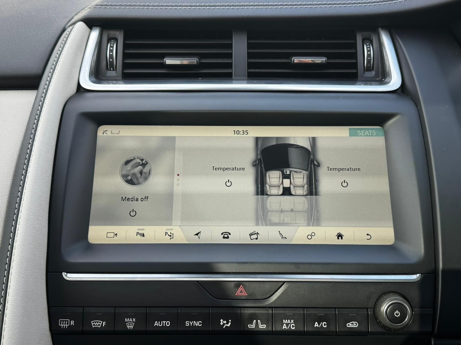 Used Jaguar E-Pace 2018 for sale - 76527630: Photo 28