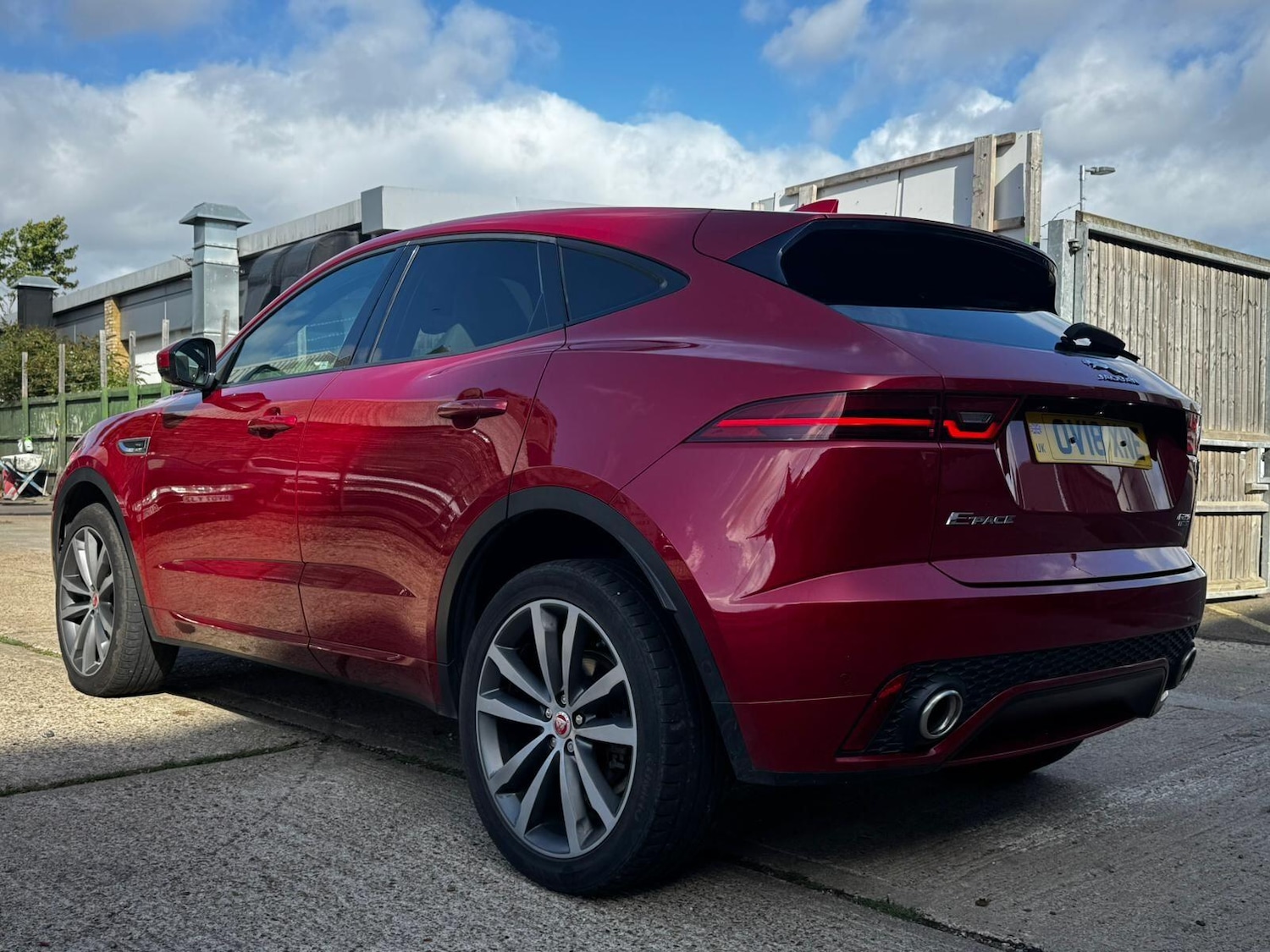 Used Jaguar E-Pace 2018 for sale - 76527630: Photo 8