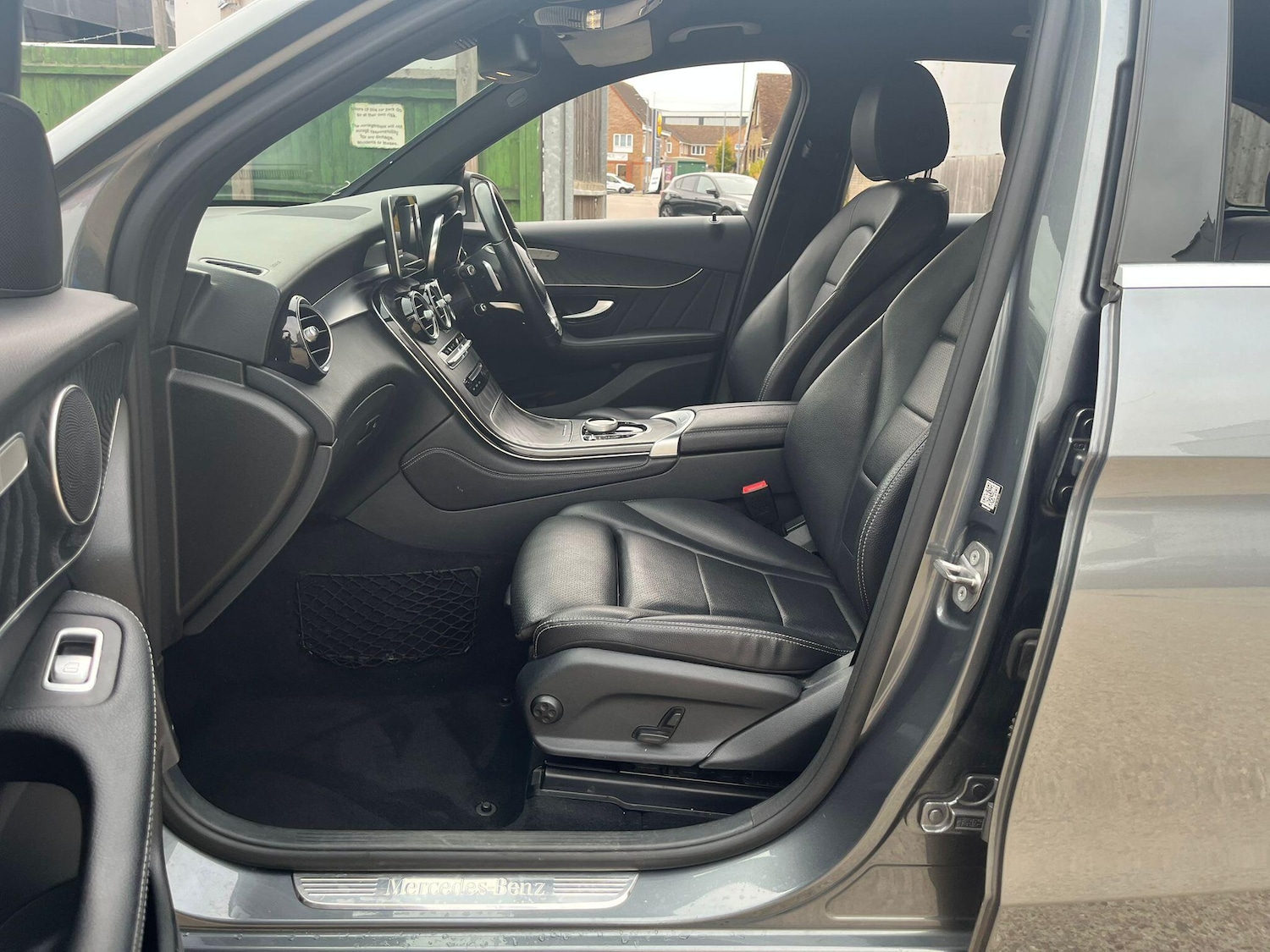 Used Mercedes-Benz GLC 2018 for sale - 76259124: Photo 26