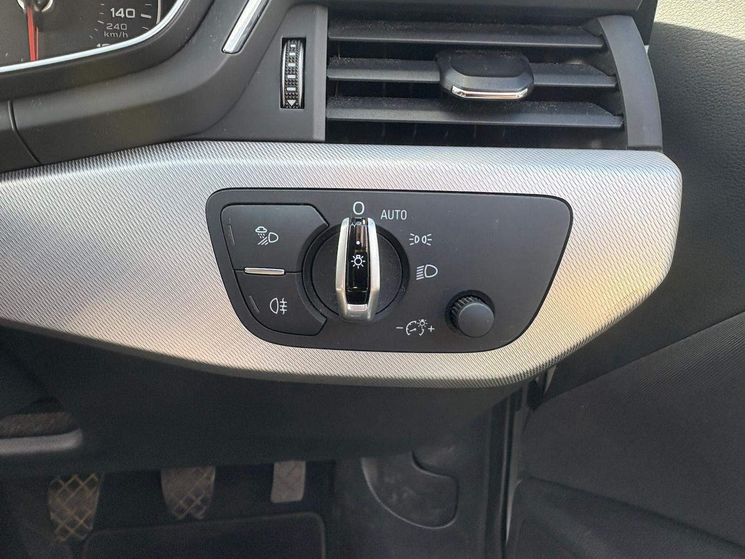 Used Audi A4 Avant for sale - 77853353: Photo 23