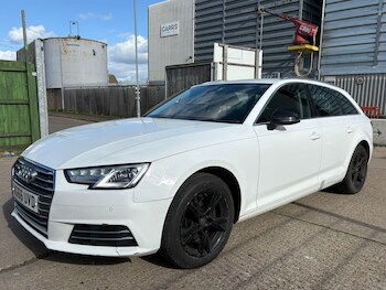 Used Audi A4 Avant 2017 for sale - 77853353: Photo