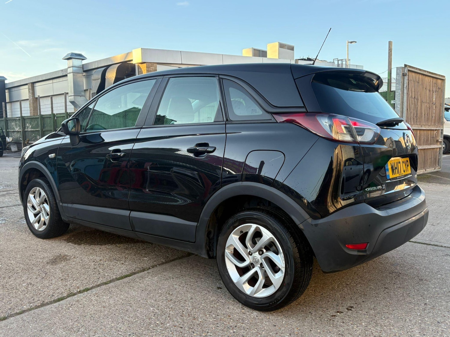 Used Vauxhall Crossland X 2017 for sale - 77724039: Photo 5